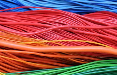 ویژگی و کاربرد روکش pvc