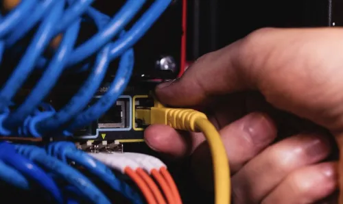 گذشت 20 روز از آغاز اختلال اینترنت در ایران