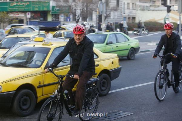 دعوت حناچی از وزیر ارتباطات برای دوچرخه سواری